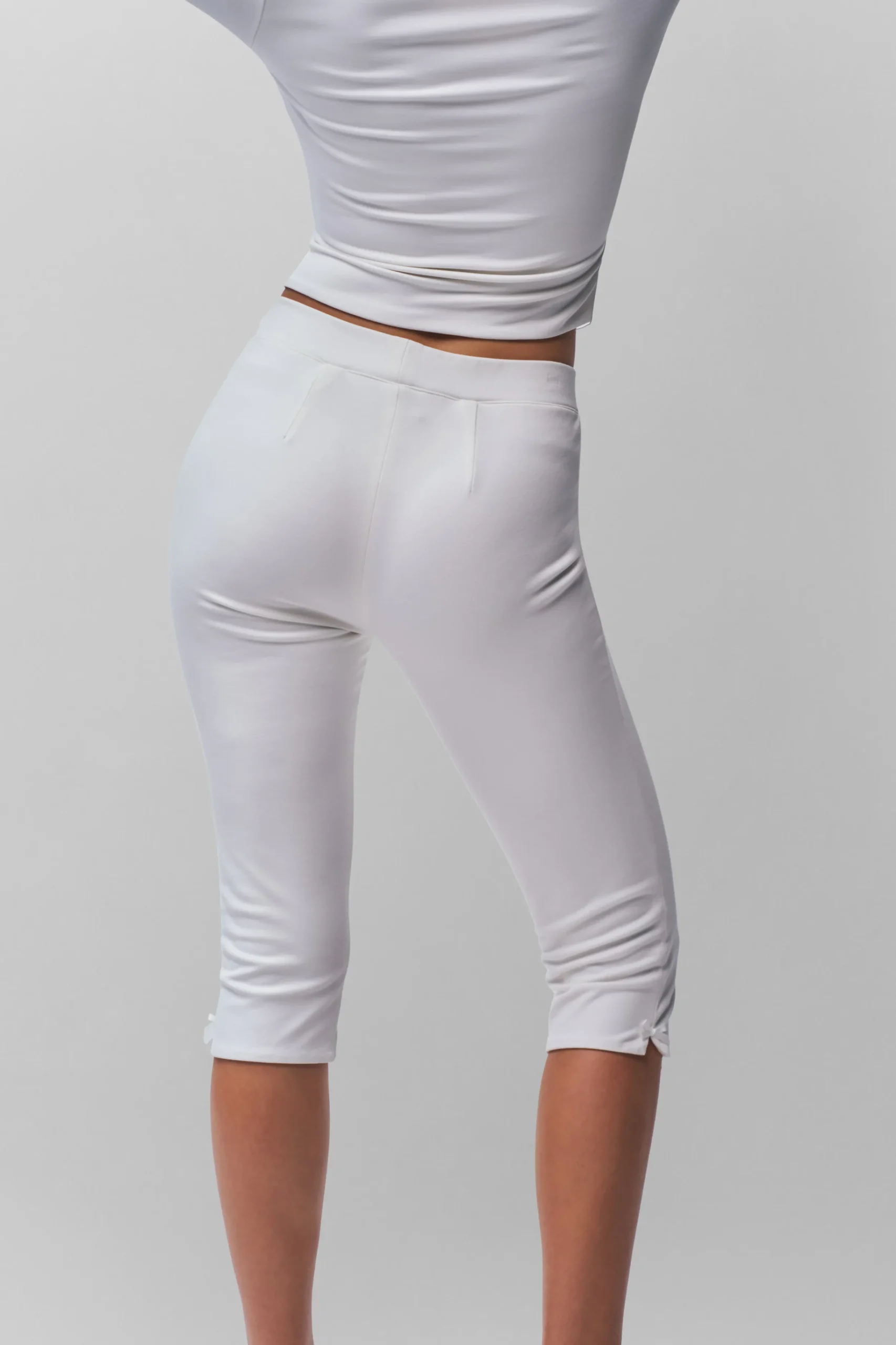 GUIZIO Caria Capri- Pants