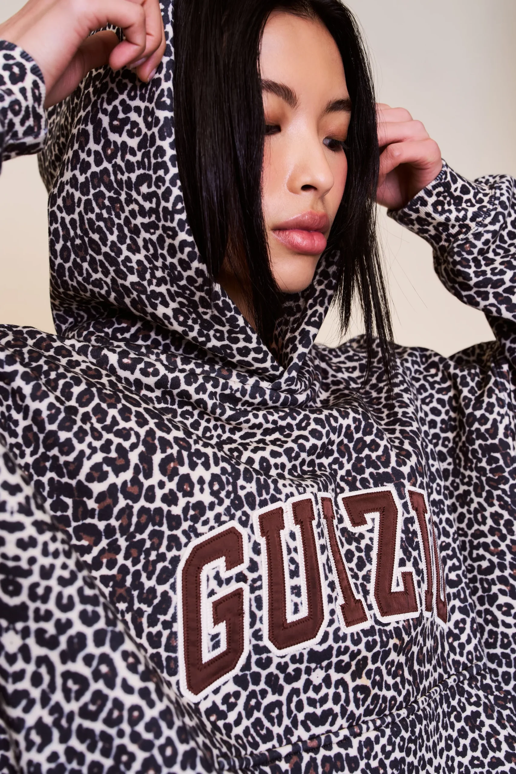 GUIZIO Pullover Hoodie- Sweaters|Sweatshirts & Hoodies