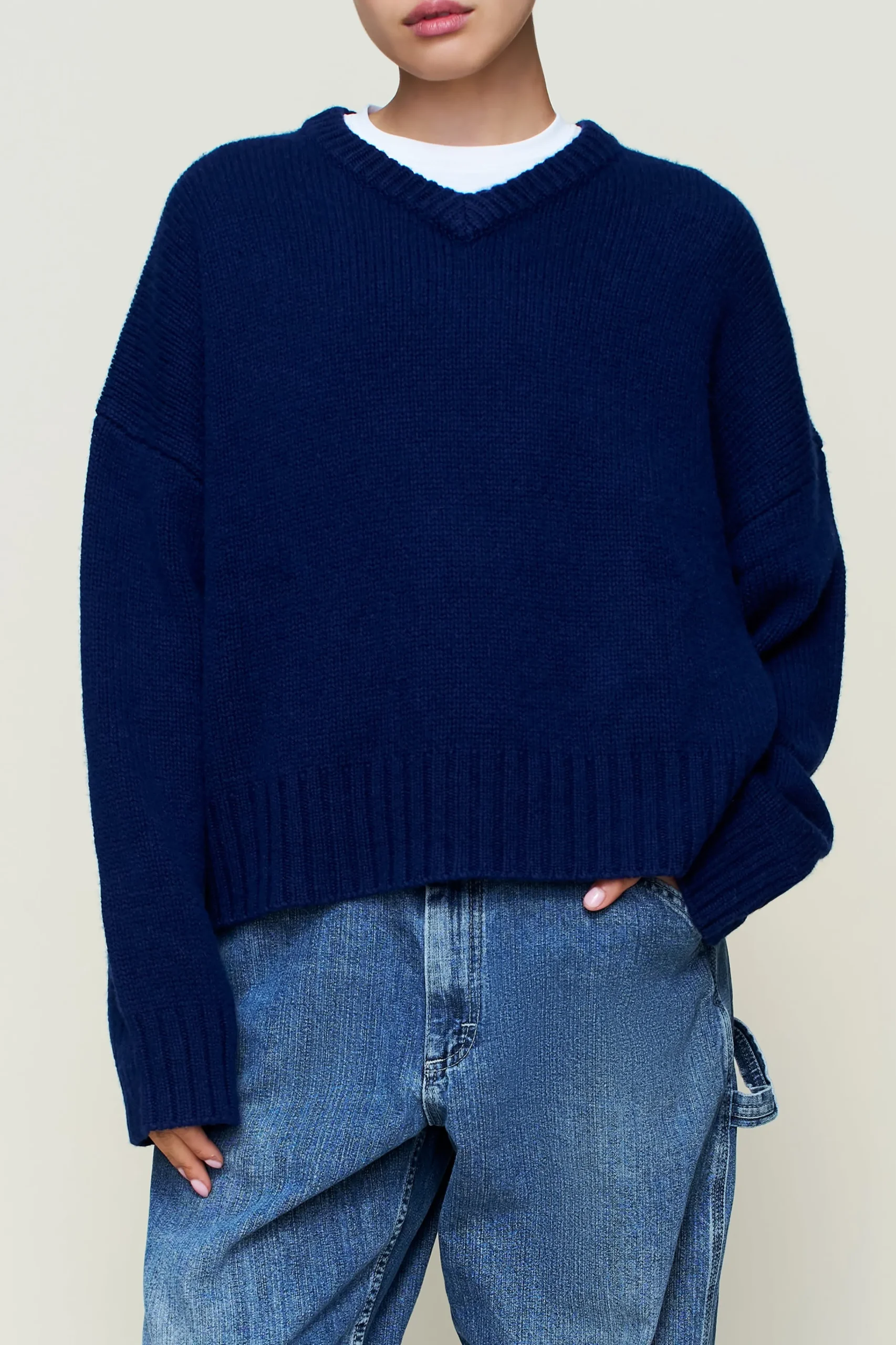 GUIZIO Joni Cashmere V-Neck Jumper- Sweaters