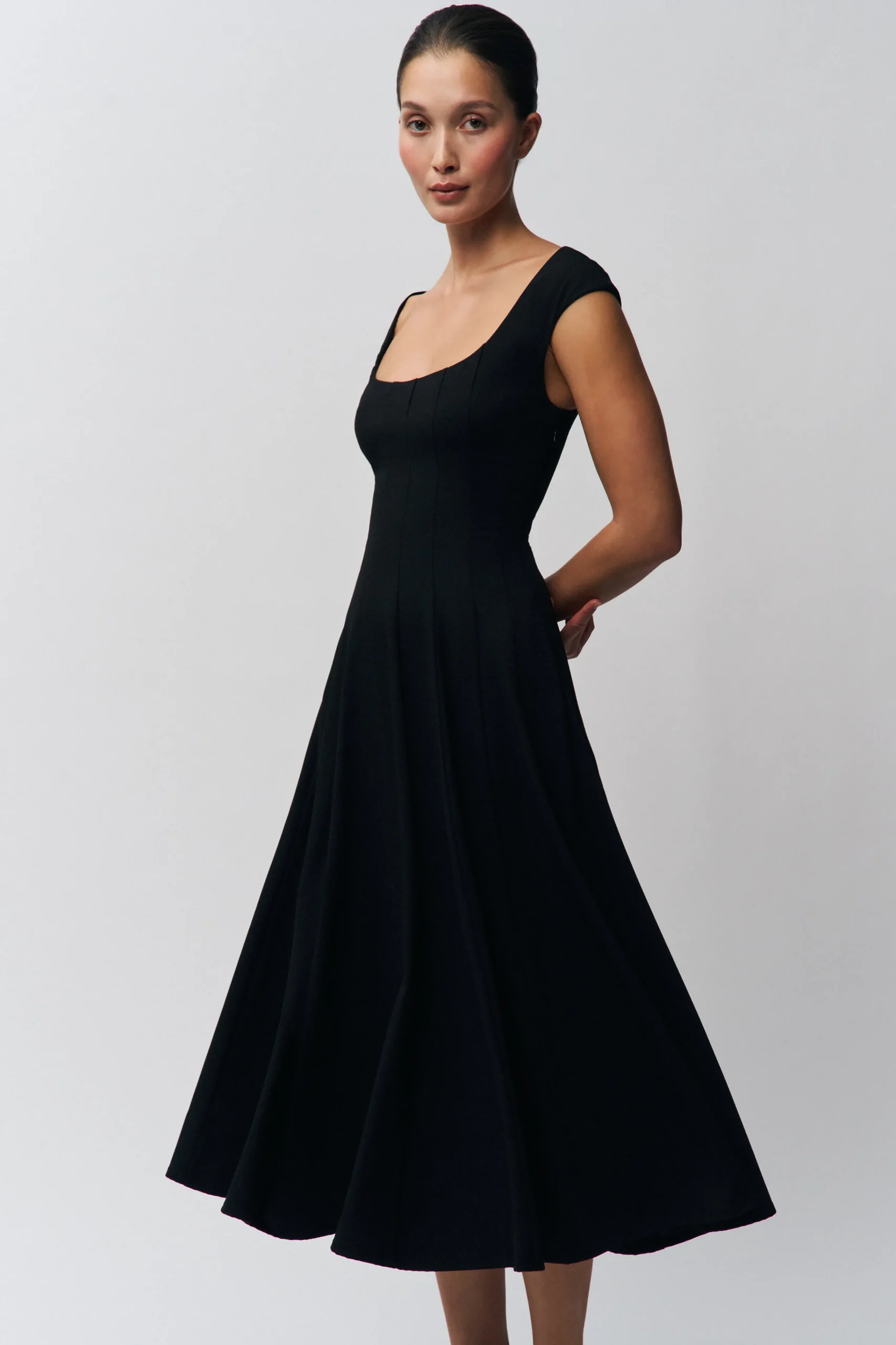 GUIZIO Leila Dress- Midi Dresses|Dresses