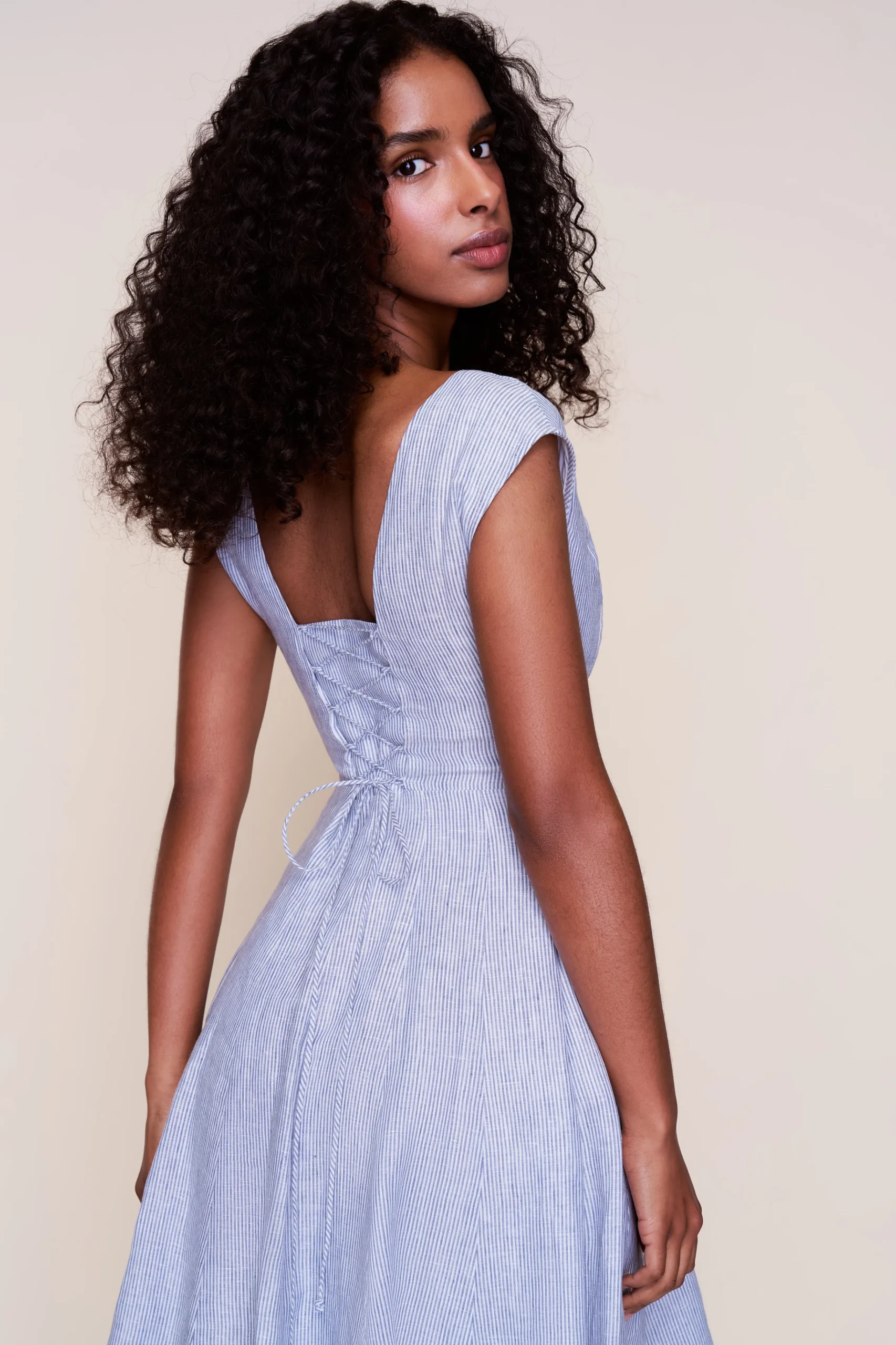 GUIZIO Leila Dress- Midi Dresses|Dresses