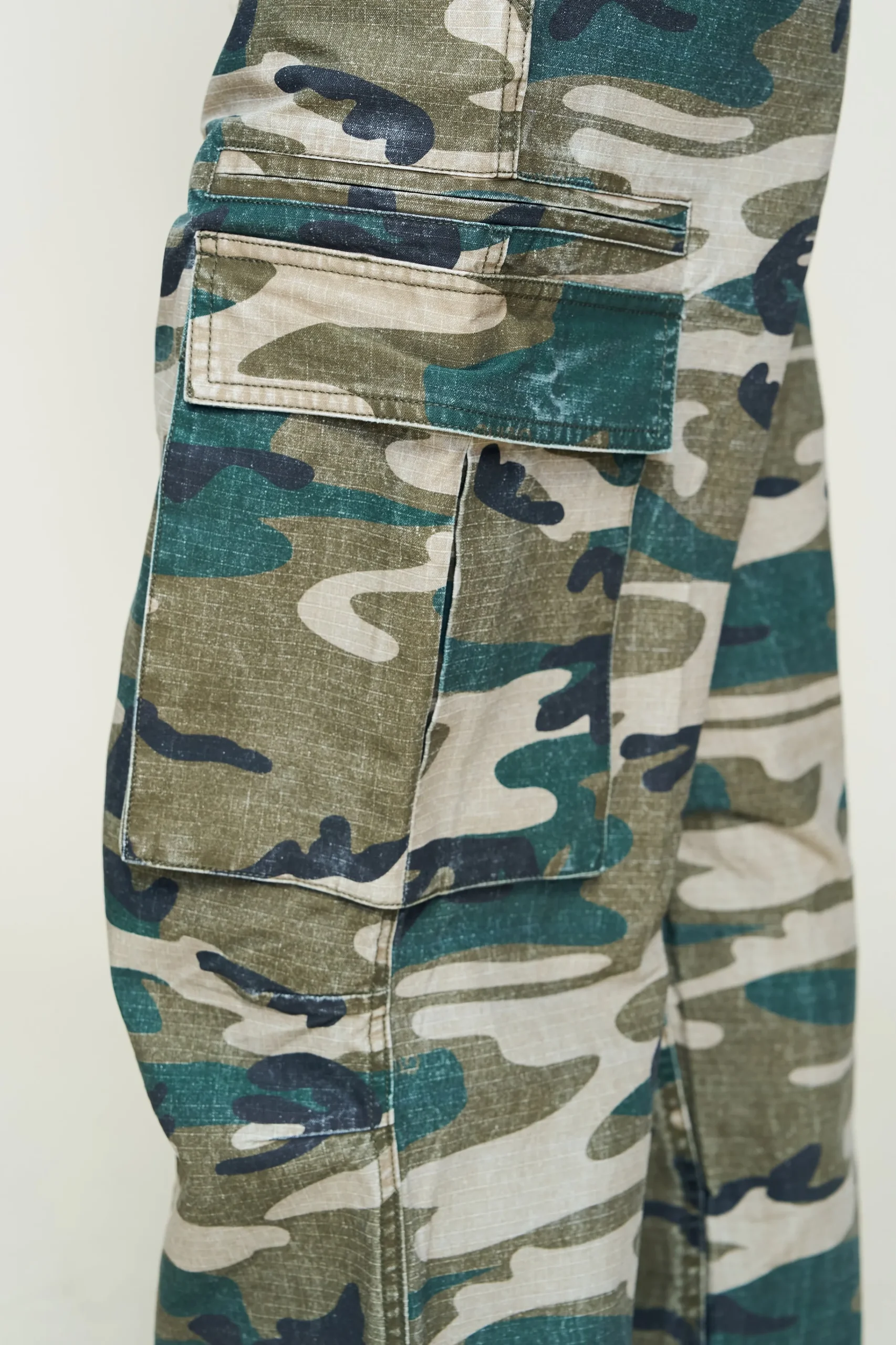 GUIZIO Luca Cargo Pant- Pants