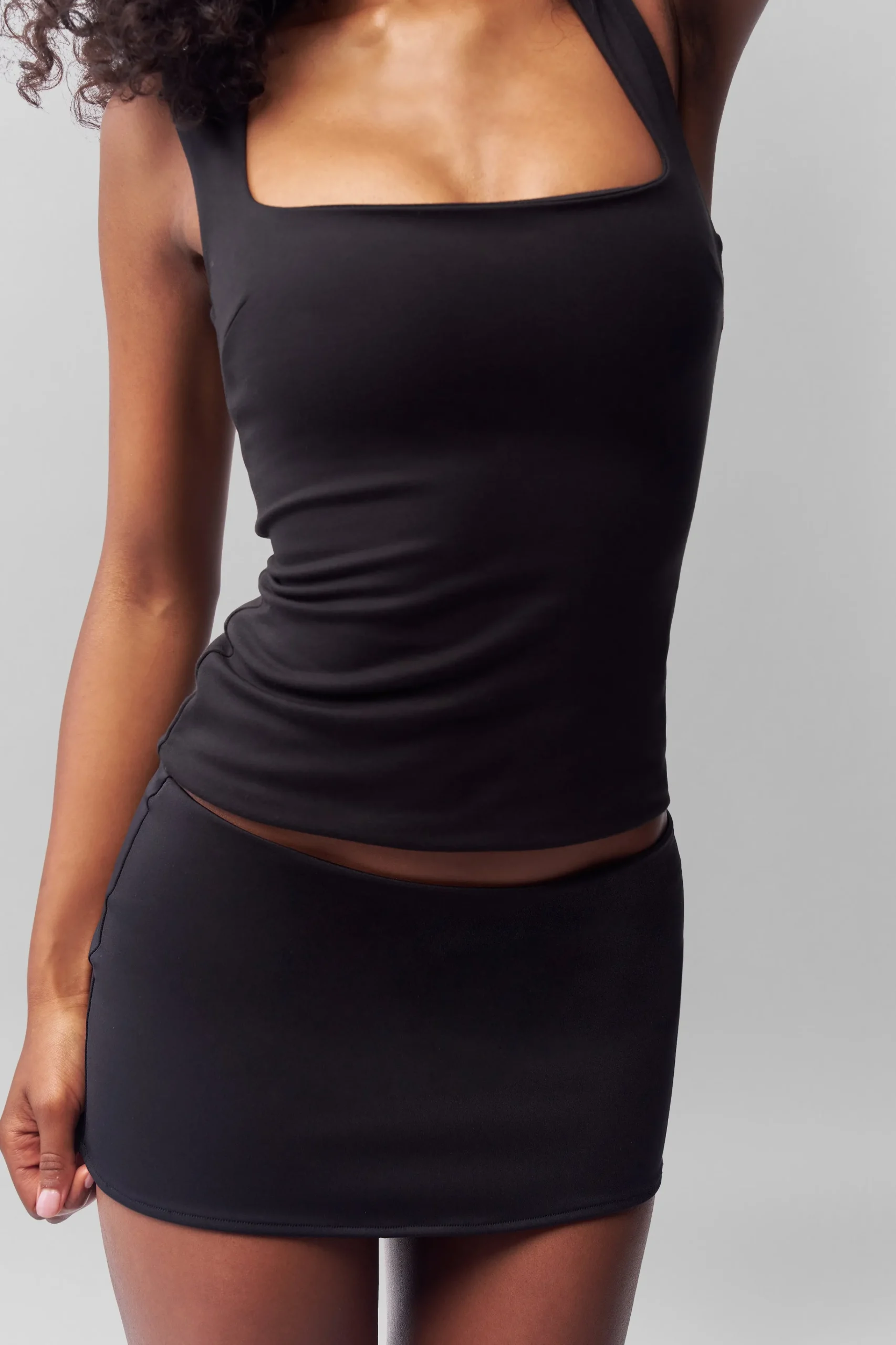 GUIZIO Micro Mini Stretch Skirt- Mini Skirts|Skirts