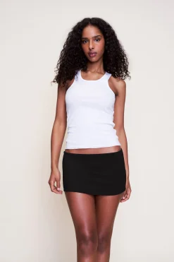 GUIZIO The Perfect Classic Tank- Tops