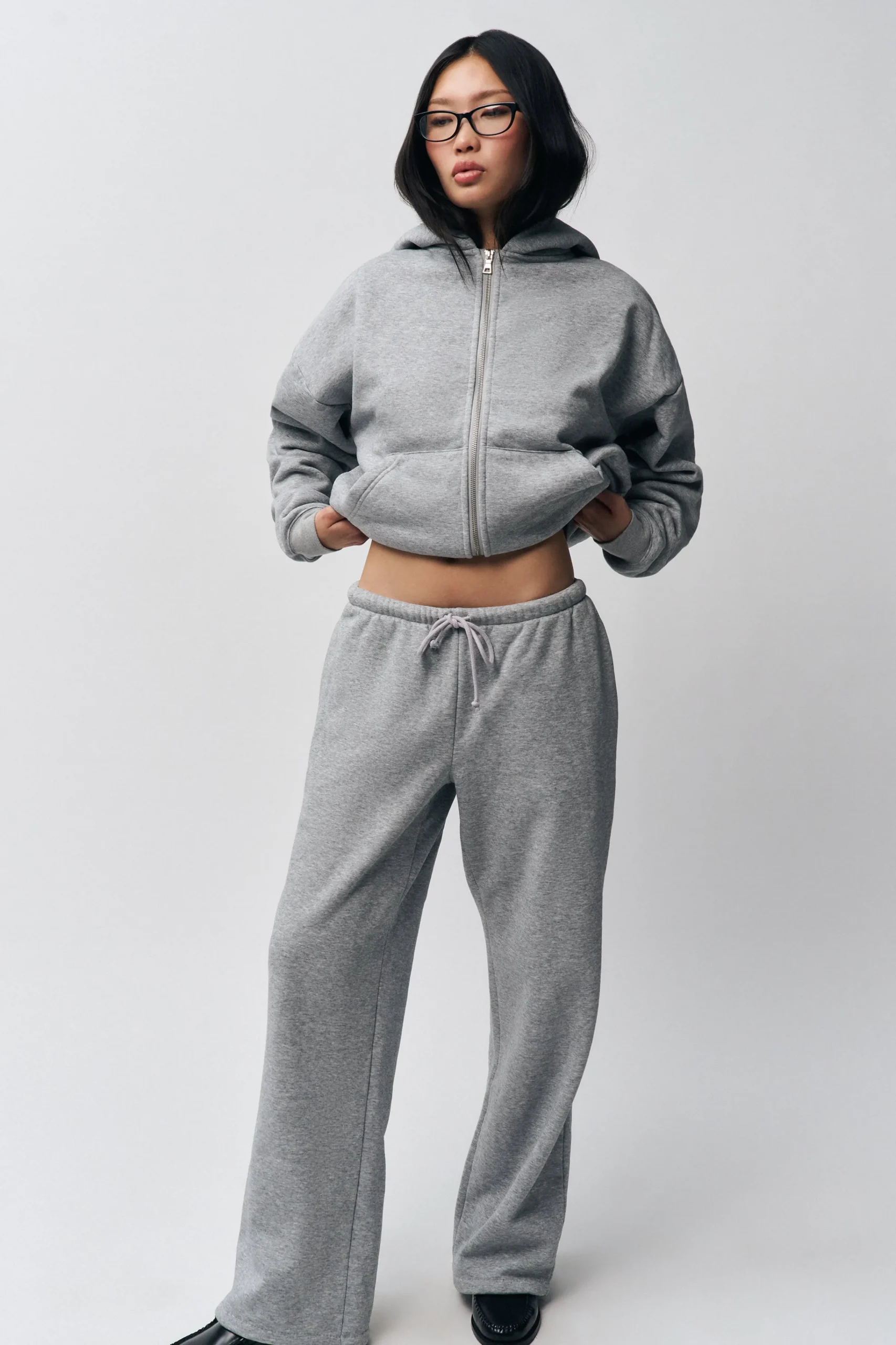 GUIZIO Zip Up Hoodie- Sweaters|Sweatshirts & Hoodies